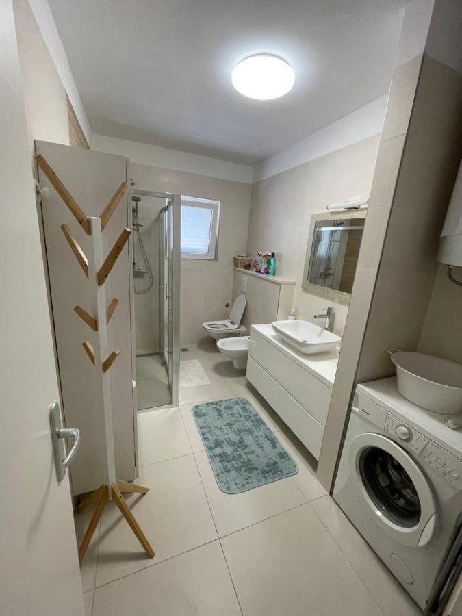 Petra Apartment Split Exteriör bild
